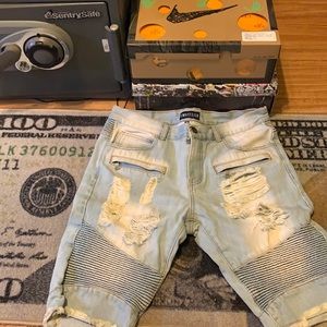 Embellish jeans shorts